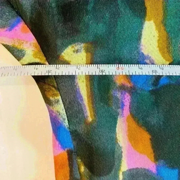 Cabi Women's M Multicolor Abstract Tunic Blouse Short Dolman Sleeve - Picture 6 of 7